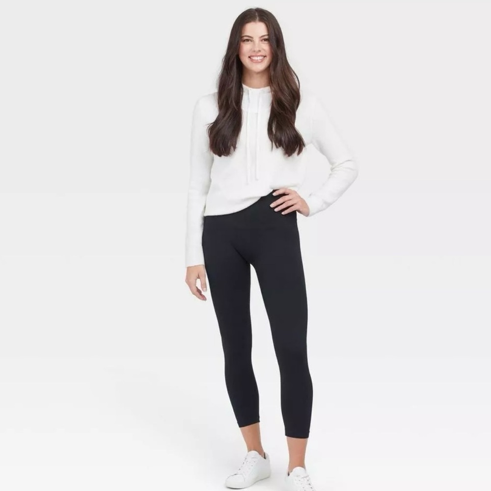 Spanx High Waisted Capri Leggings Shapewear Tummy Control‎ Black M/M